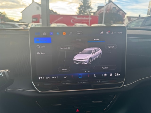 Volkswagen Passat 1.5 eTSI DSG IQ.Drive Variant