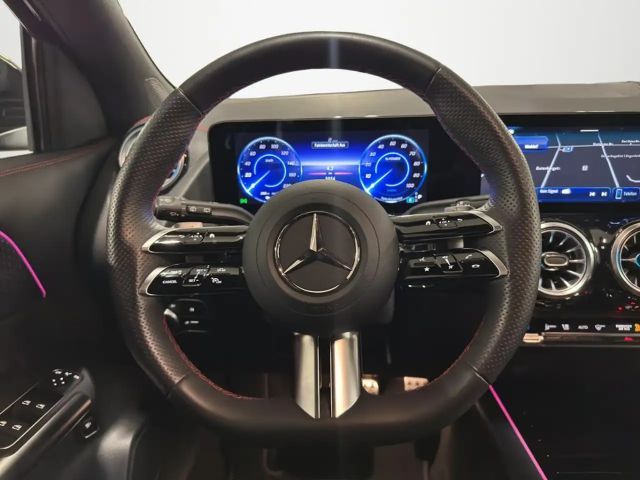 Mercedes-Benz EQA 300 4MATIC AMG Line