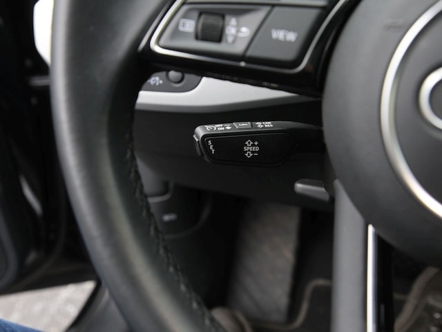 Audi A4 40 TFSI Avant Quattro S-Tronic