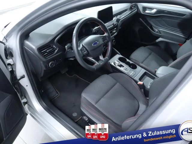 Ford Focus ST Line Wagon