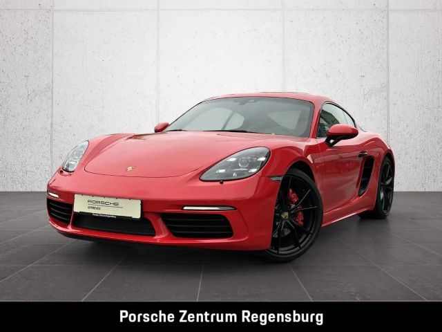 Porsche Cayman 718 S