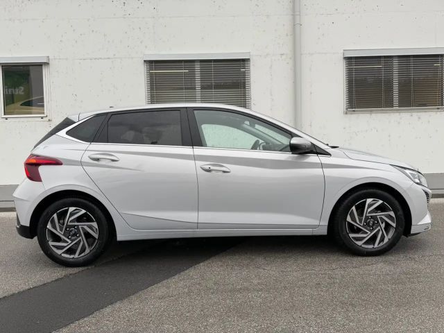 Hyundai i20 *** GO PLUS 1,2 MPI *** LUMEN GRAY PERAL ***