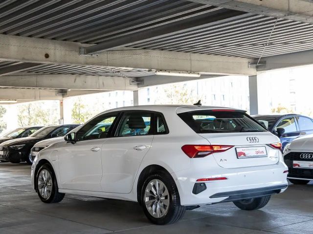 Audi A3 40 TFSI Hybride Sedan