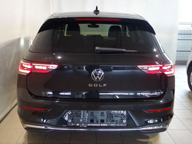 Volkswagen Golf DSG Style eHybrid