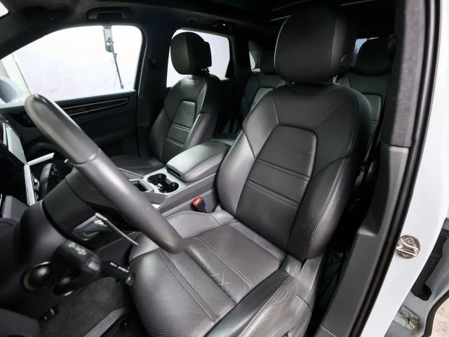 Porsche Cayenne E-Hybrid S Turbo