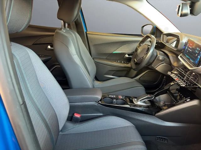 Peugeot E-2008 Allure Pack
