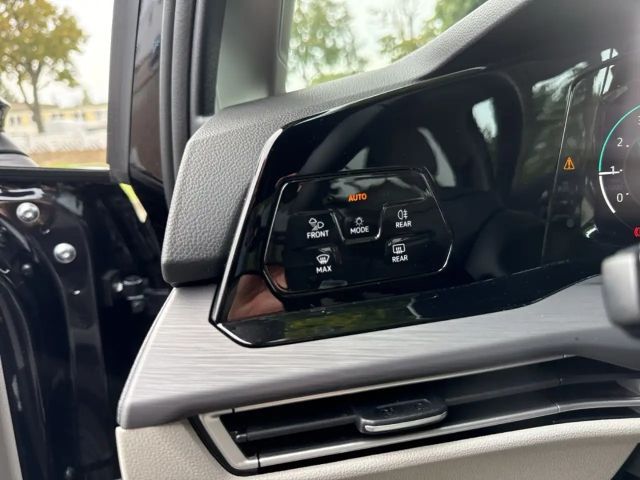 Volkswagen Golf 1.5 TSI DSG Golf VIII Style