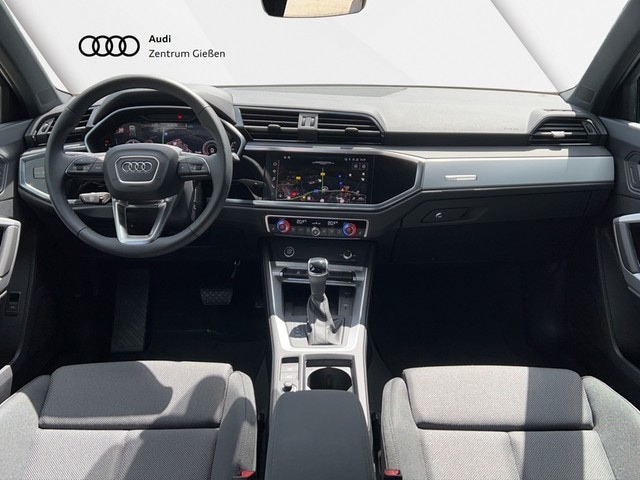 Audi Q3 35 TDI S-Tronic