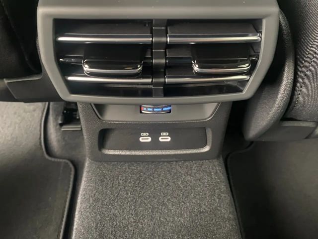 Audi A3 30 TFSI Sedan