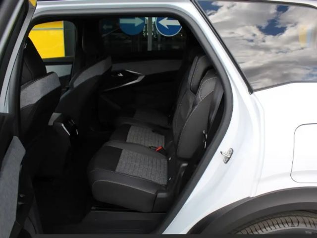 Peugeot E-5008 Allure Pack