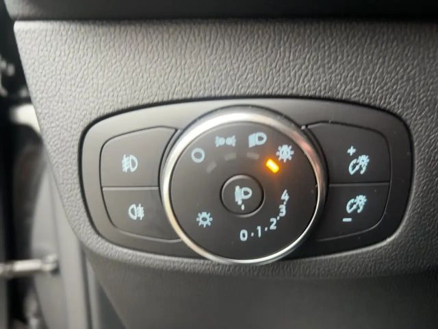 Ford Focus Titanium Wagon