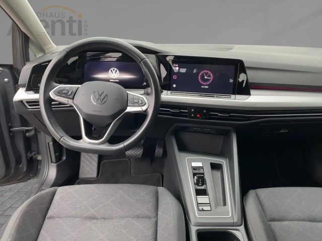 Volkswagen Golf DSG Life