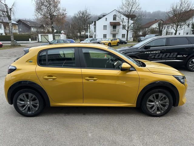 Peugeot E-208 Active Pack