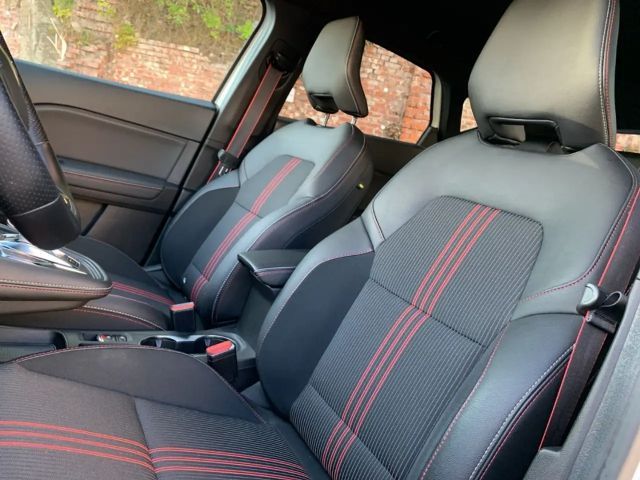 Renault Captur E-Tech RS