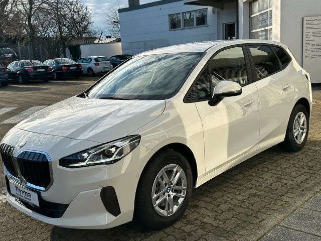 BMW 220 220i Active Tourer Sedan