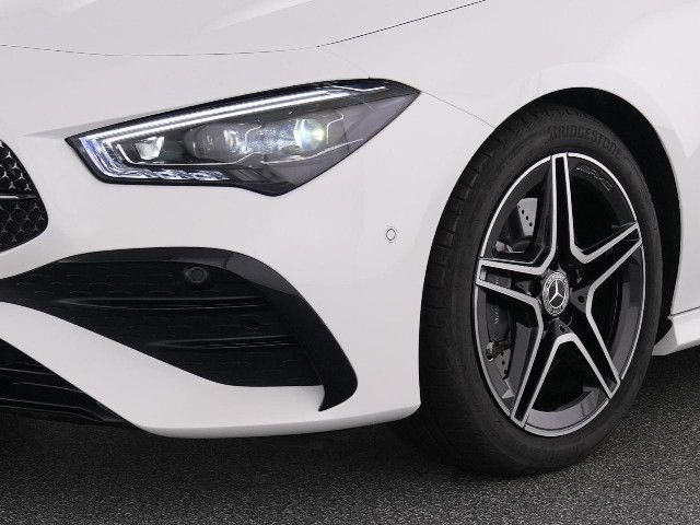 Mercedes-Benz CLA 200 AMG Line Shooting Brake