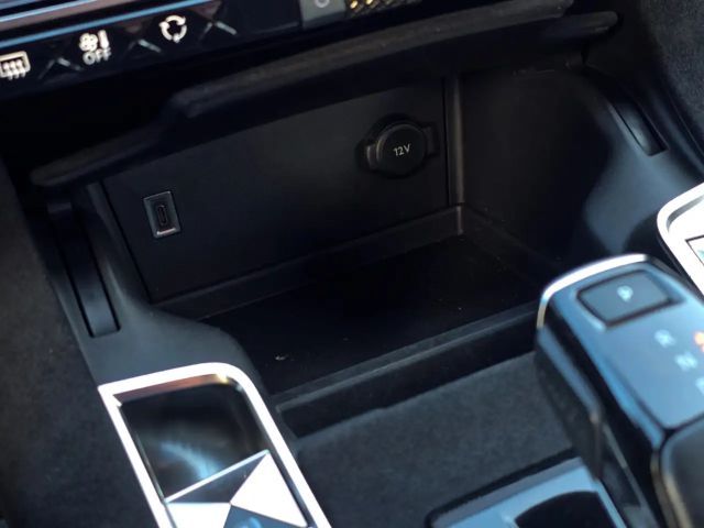 DS DS 7 Crossback Mobiles Performance Line