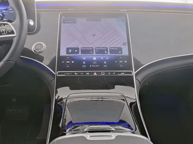 Mercedes-Benz EQE 300 Electric Art Sedan