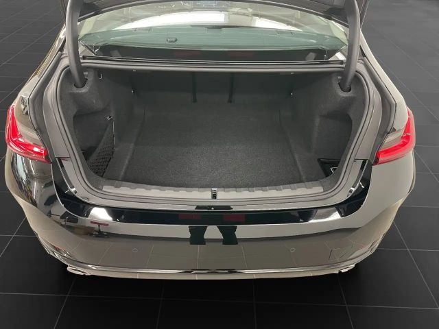 BMW 330 330d Sedan xDrive