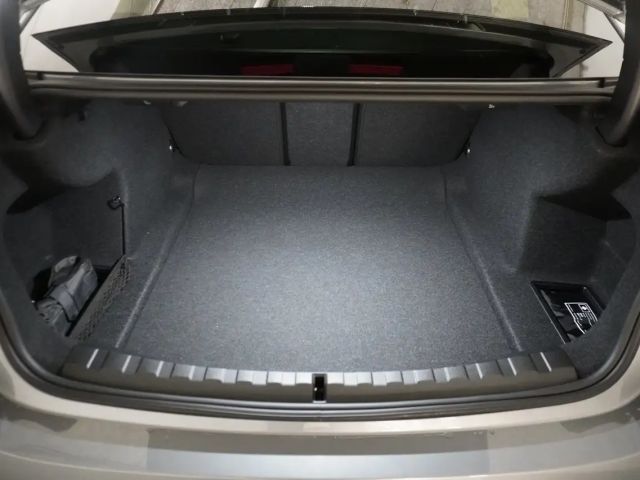 BMW 320 320d Sedan xDrive