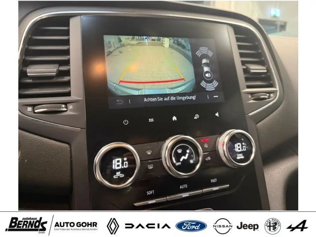 Renault Megane Intens TCe 140