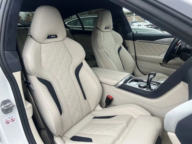 BMW M8 Competition Coupé Gran Coupé