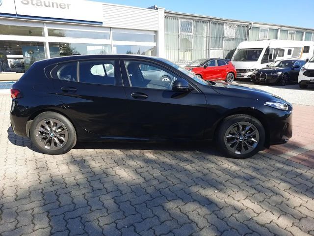 BMW 118 118d Sedan