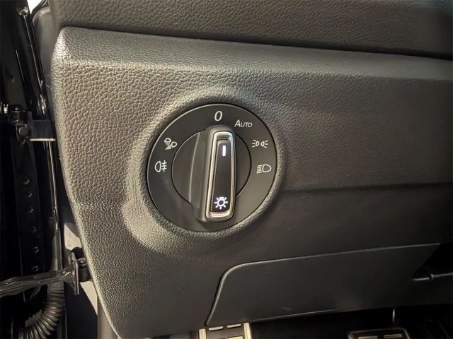 Volkswagen T-Roc 1.5 TSI Cabriolet DSG R-Line