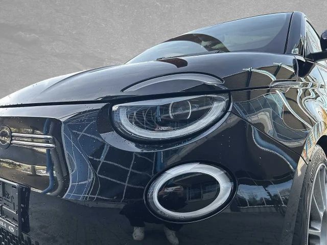 Fiat 500e Abarth La Prima