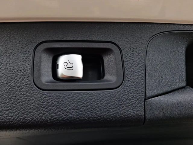 Mercedes-Benz GLC 300 4MATIC AMG Line