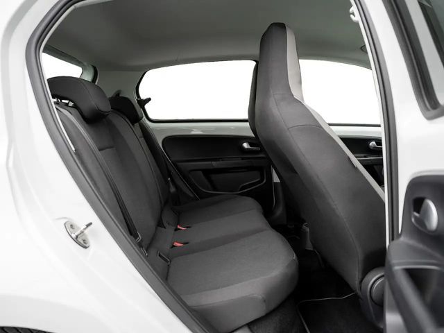 Volkswagen e-up! Plus Style