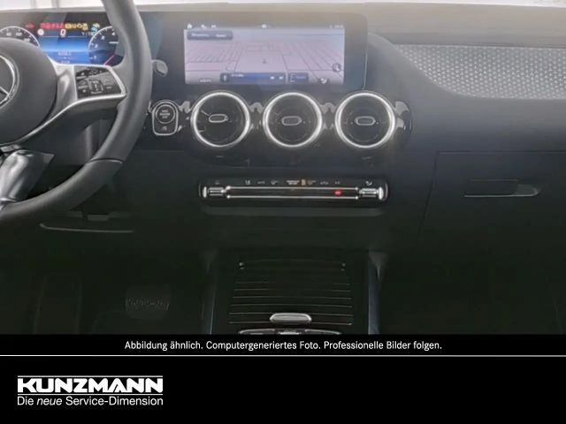 Mercedes-Benz B 220 4MATIC Progressive Sedan