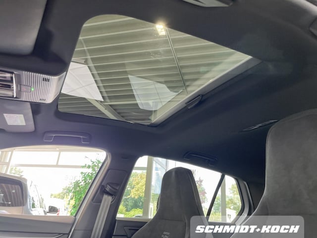 Volkswagen Golf 2.0 TDI DSG R-Line