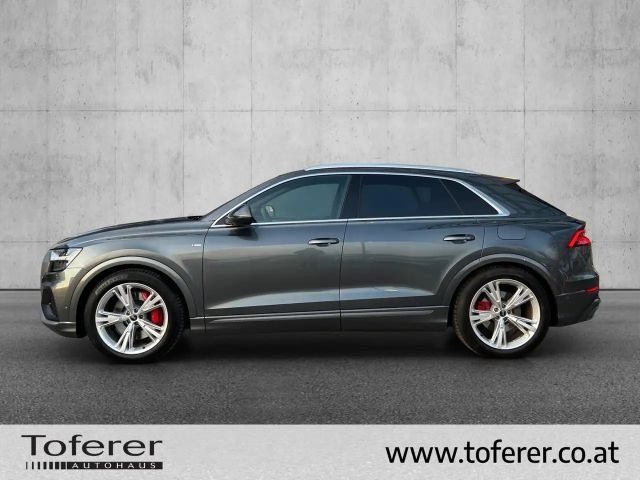Audi Q8 55 TFSI Hybride Quattro
