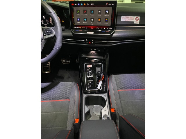 Volkswagen Golf 2.0 TSI DSG GTI