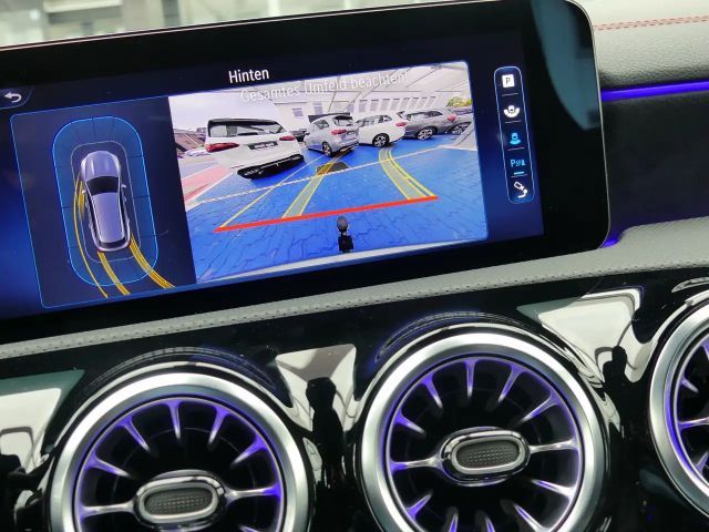 Mercedes-Benz CLA 200 AMG Line Shooting Brake