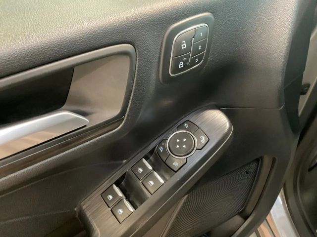 Ford Kuga AWD Vignale