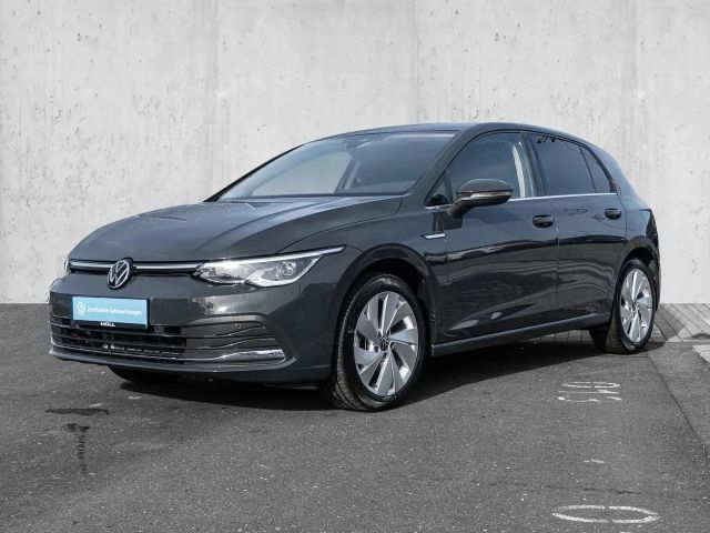 Volkswagen Golf 1.5 eTSI DSG Style