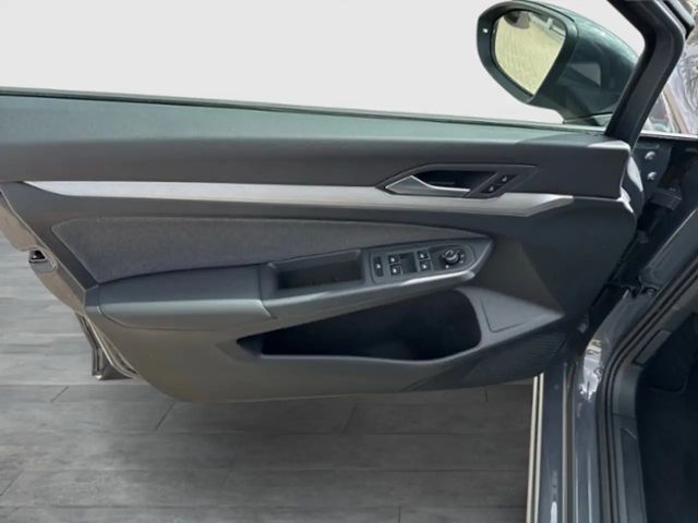 Volkswagen Golf 1.5 TSI Golf VIII Life