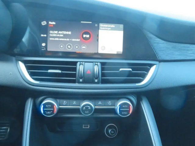 Alfa Romeo Giulia Q4