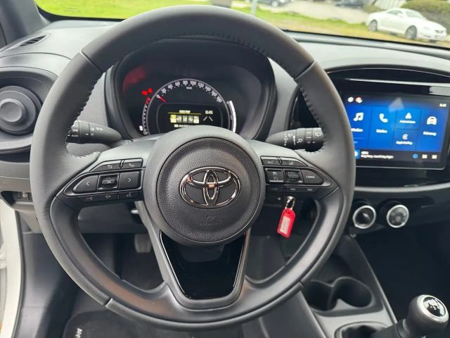 Toyota Aygo X Play