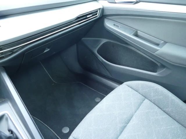 Volkswagen Golf 1.0 TSI Life