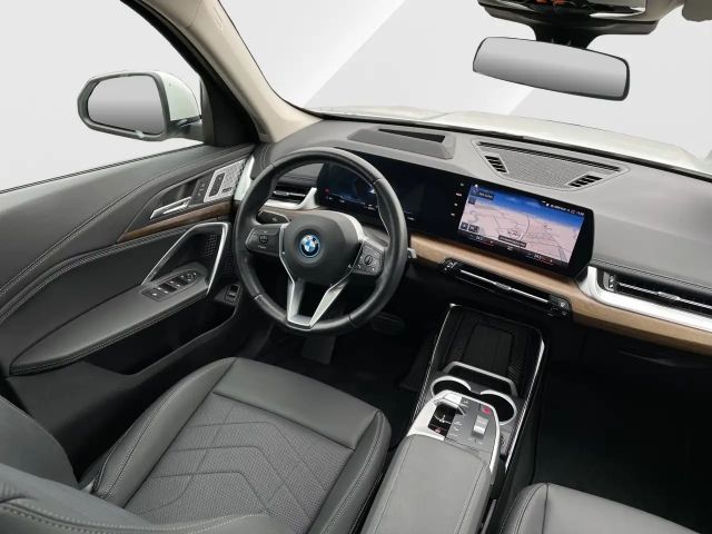 BMW iX1 xDrive30