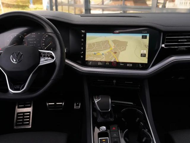 Volkswagen Touareg IQ.Drive R-Line