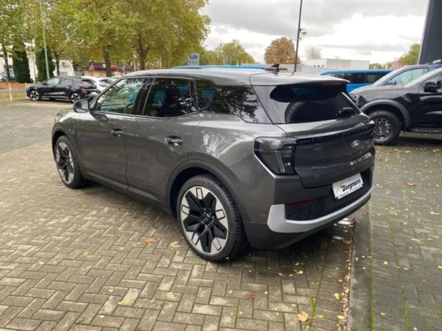 Ford Explorer Premium RWD