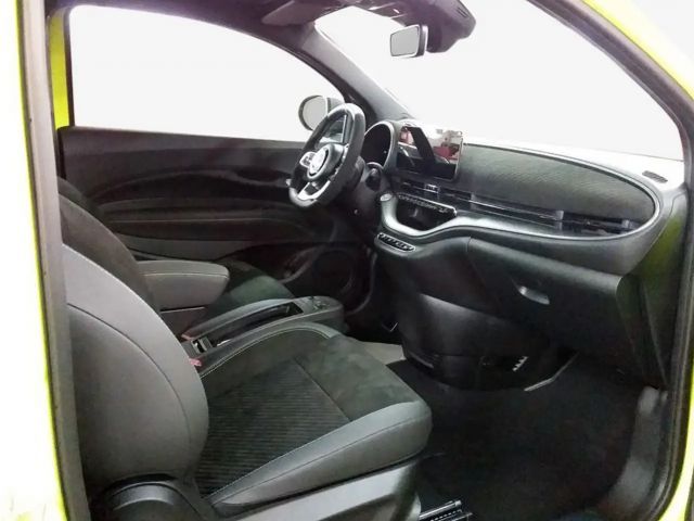 Abarth 500e e 113 kW, 3-türig (Elektrischer Strom)
