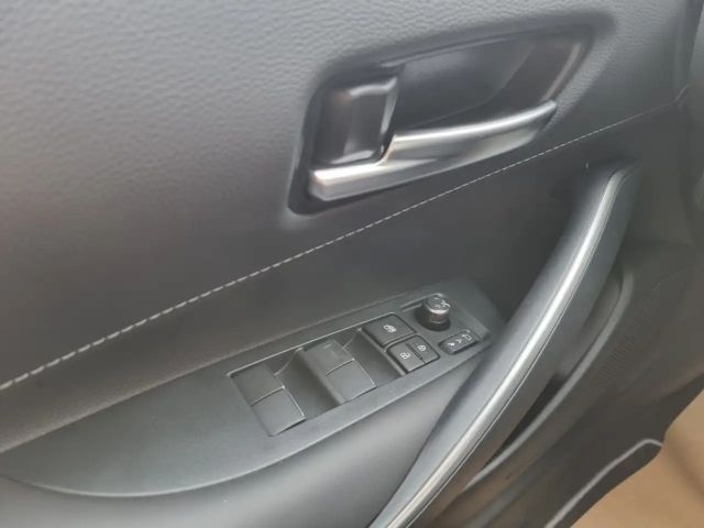 Toyota Corolla Active Hybride