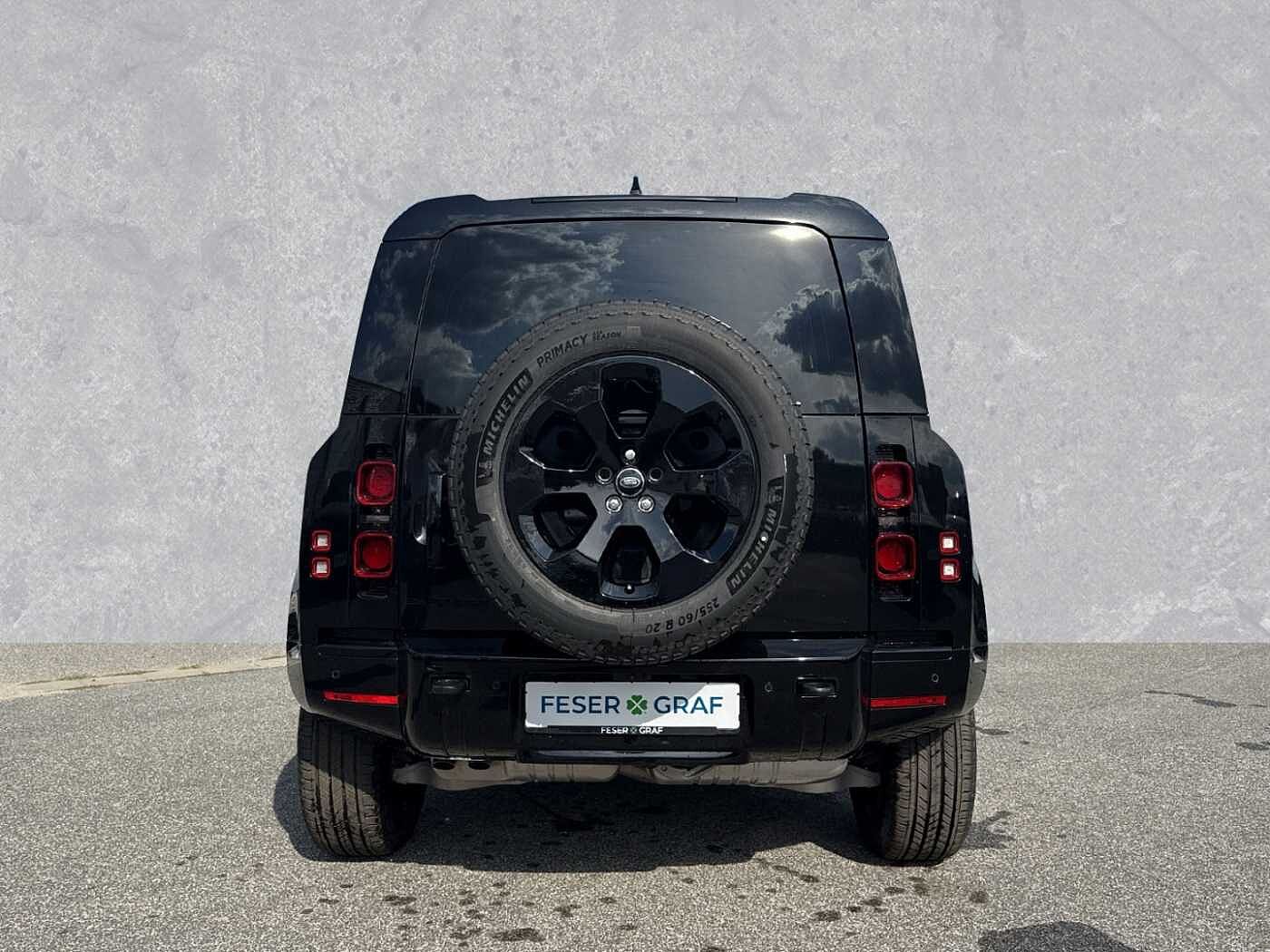Land Rover Defender 90 Dynamic SE