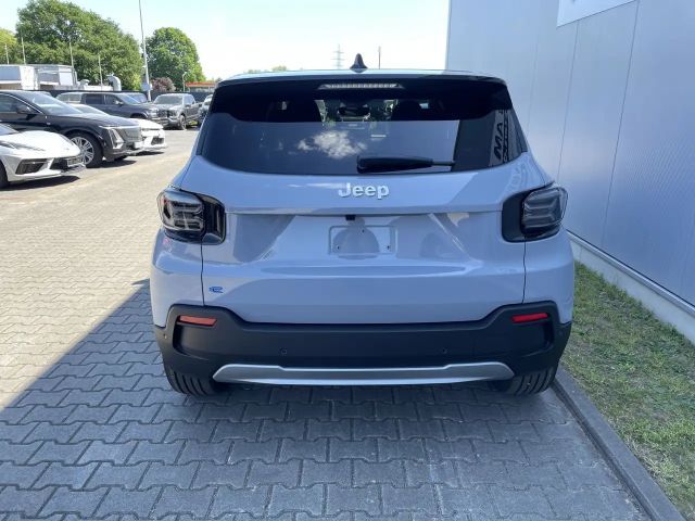 Jeep Avenger Full-Electric Summit