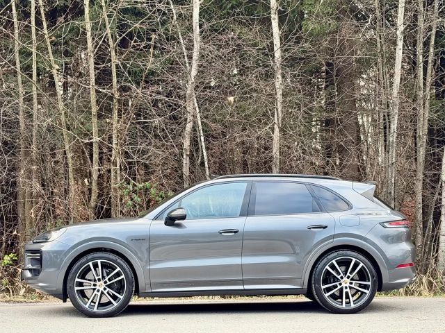 Porsche Cayenne E-Hybrid Turbo